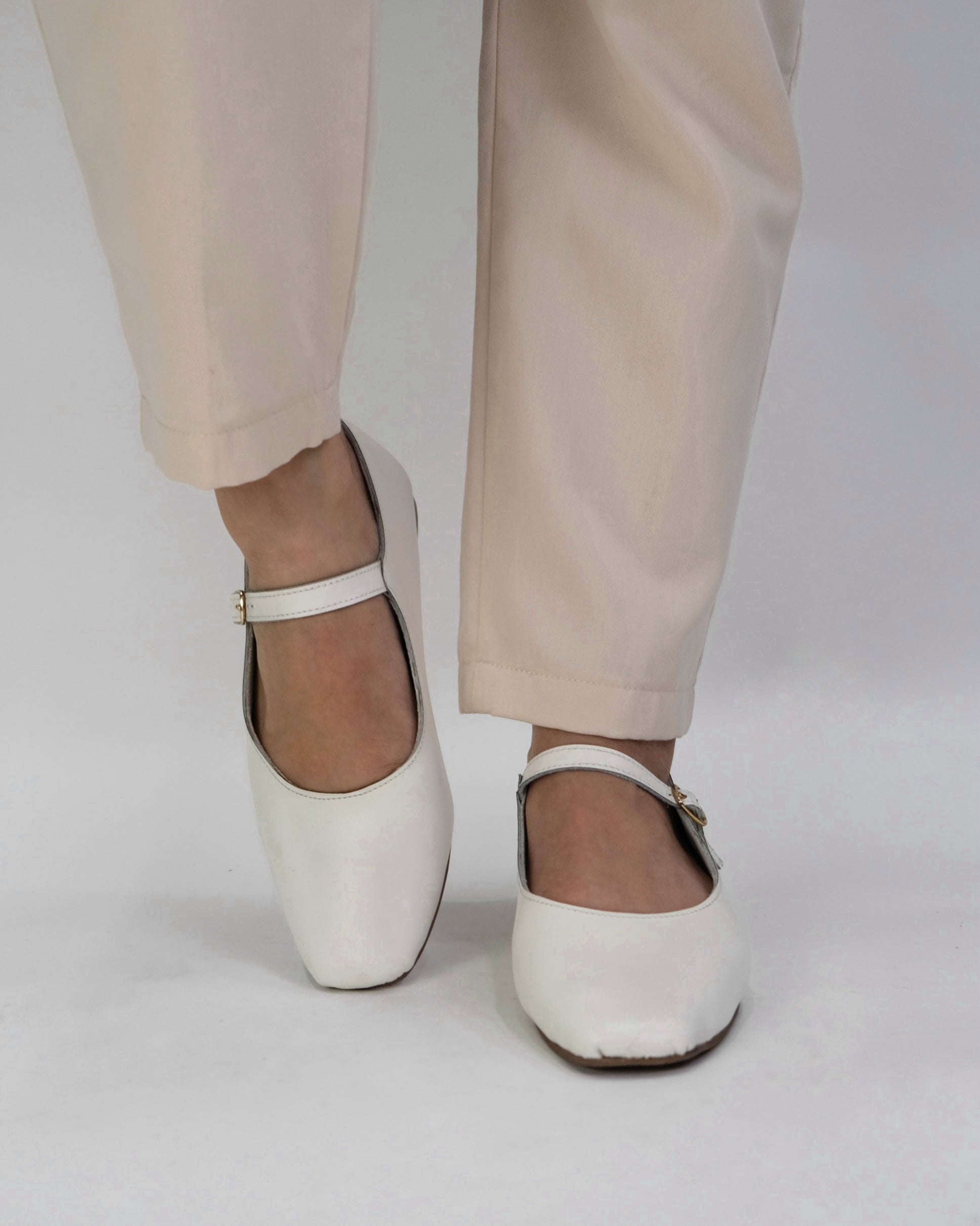 Bianca, White - MALZEC