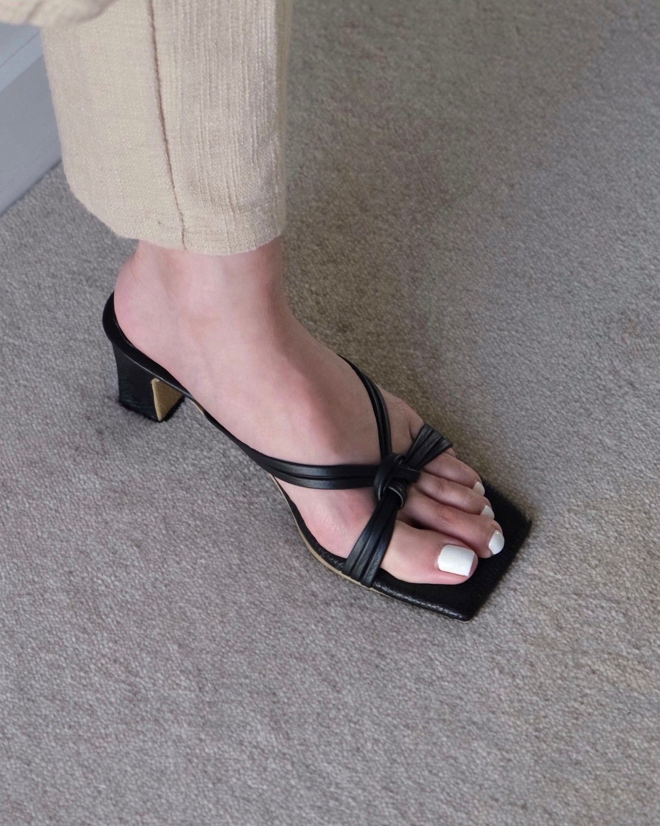 Estelle, Black - MALZEC