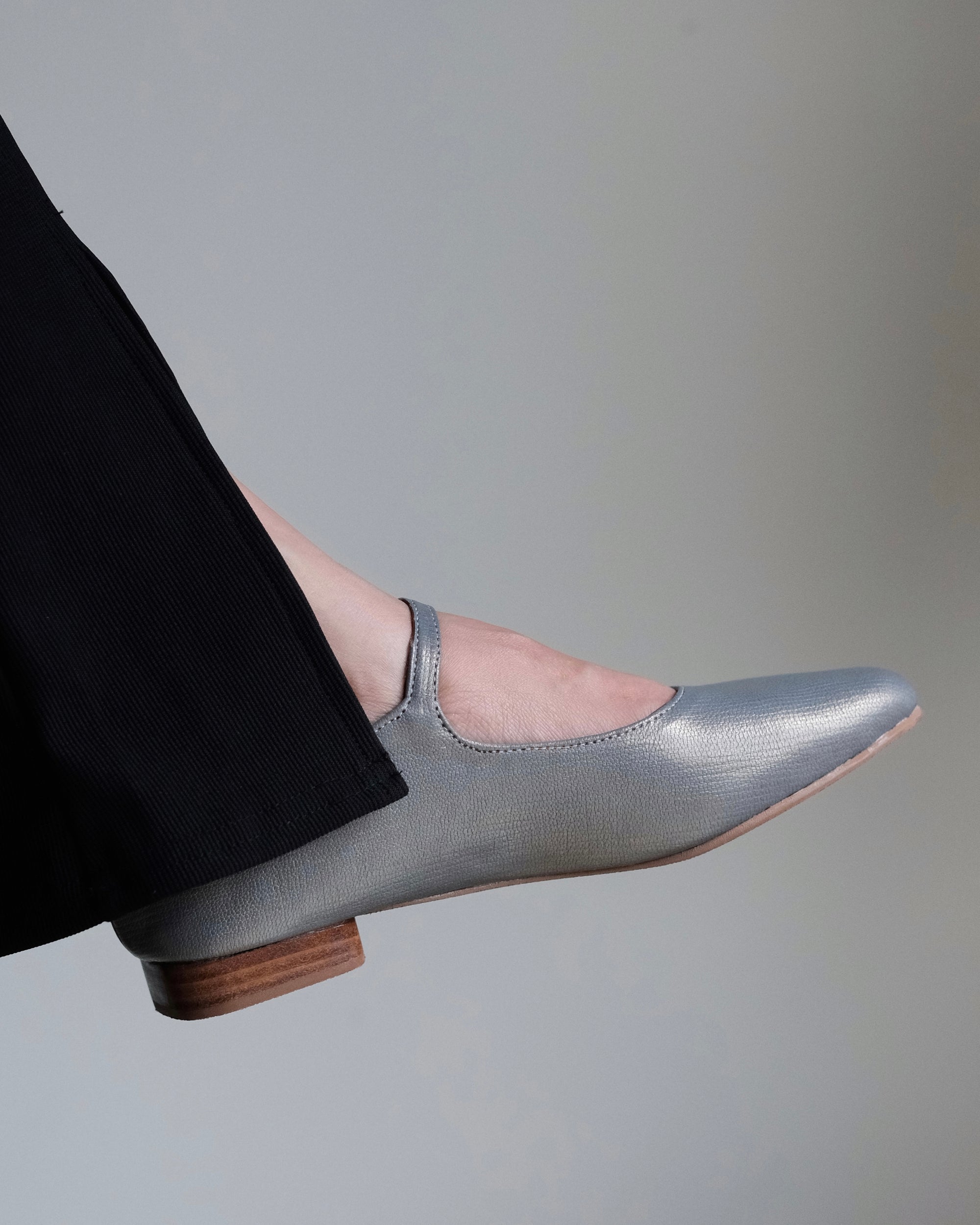 Bianca, Stone Gray - MALZEC