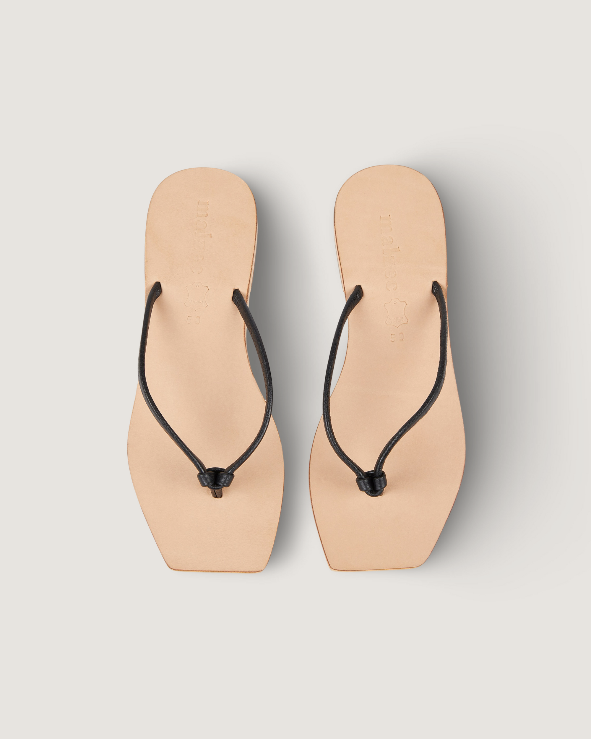 Claire, Black - MALZEC