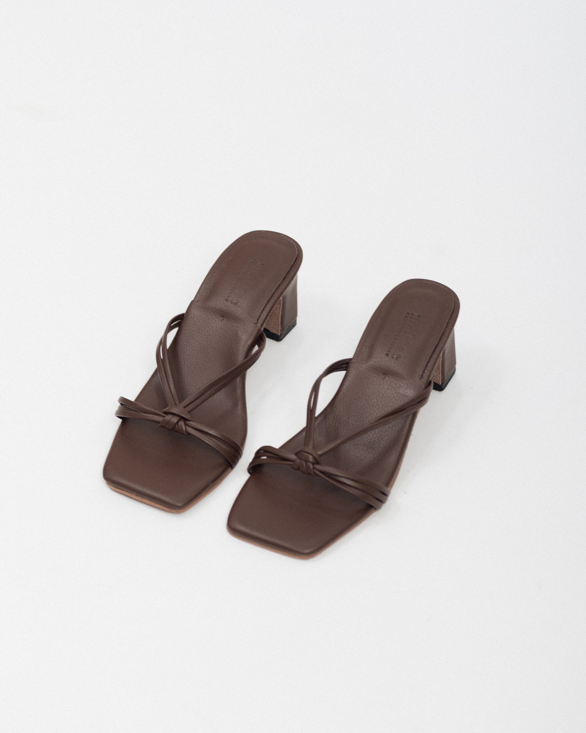 Estelle, Chocolate Brown - MALZEC